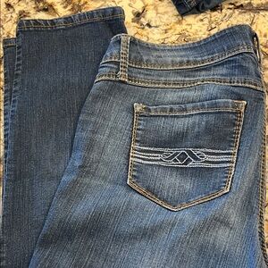 Women’s Blue Stretch Denim Jeans